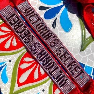 Victoria’s Secret Very Sexy * DISCONTINUED * Shine Strap Thong